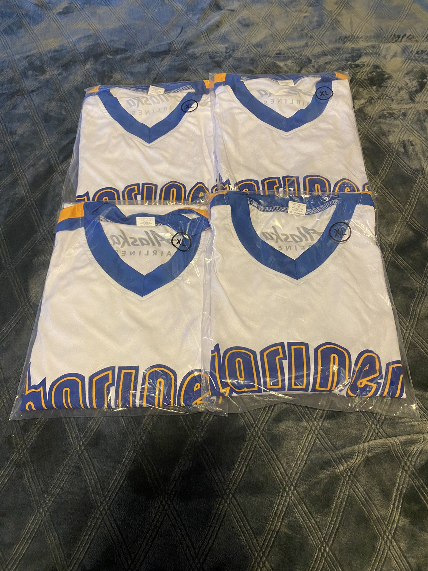 Seattle Mariners Retro Jersey(s) for Sale in Snohomish, WA - OfferUp
