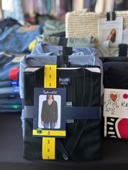 Women’s Cardigan