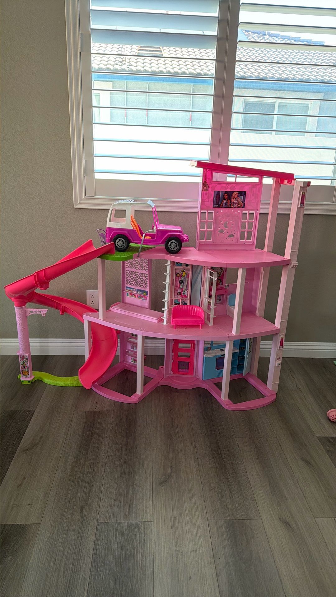 Barbie House & Car