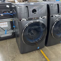Ge Profile PFQ97HSPVDS 28/SMART WASHER DRYER COMBO