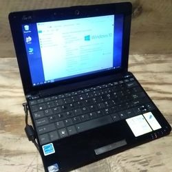 Asus Eee 1005HAB Laptop Computer, Ultra Mobility 10.1" Display & 1.1kg