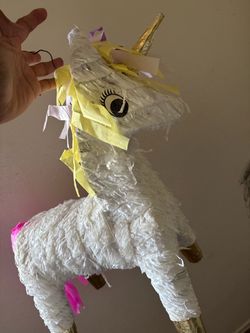 Unicorn Piñata White and Gold