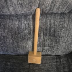 Wood meat tenderiser