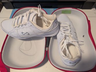 Nfinity New Rival Cheer Shoes