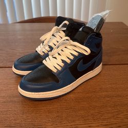 Jordan 1 Retro High Og Dark marina Sz 5.5y $80