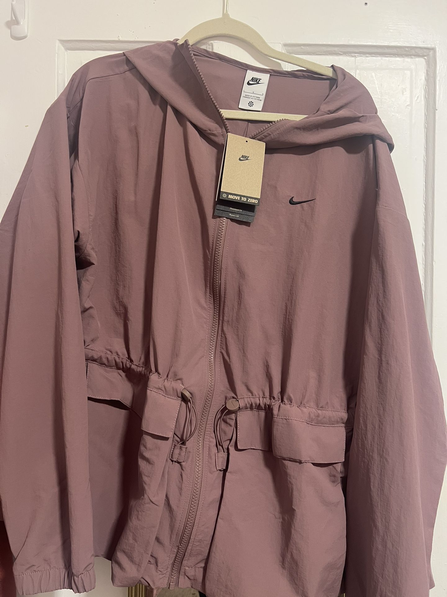 Women’s Nike Jacket L /xL