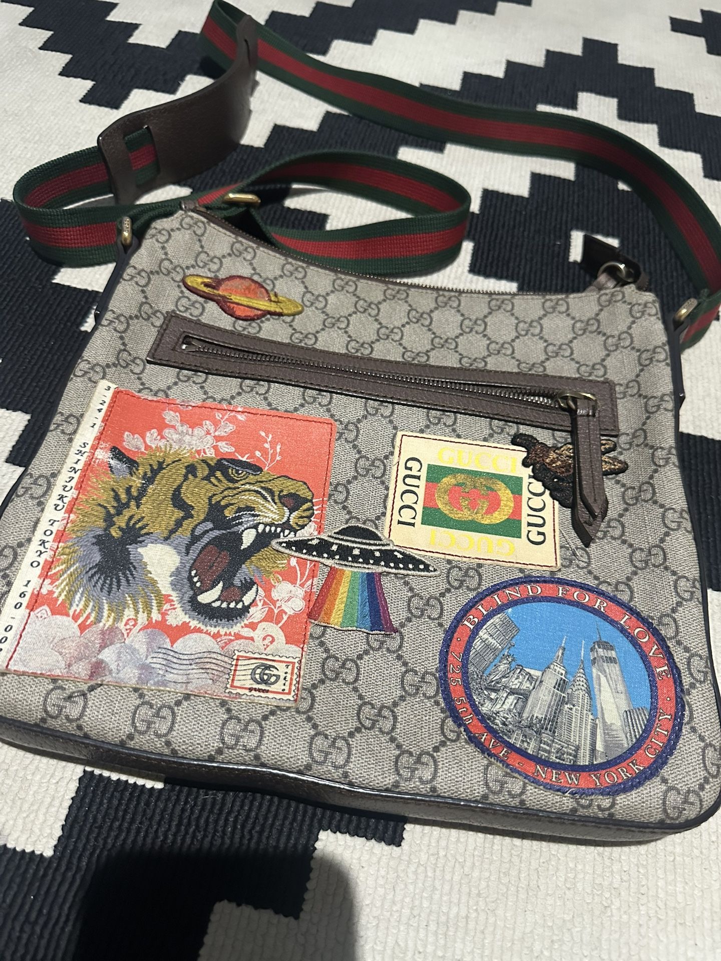 Gucci GG Messenger Bag