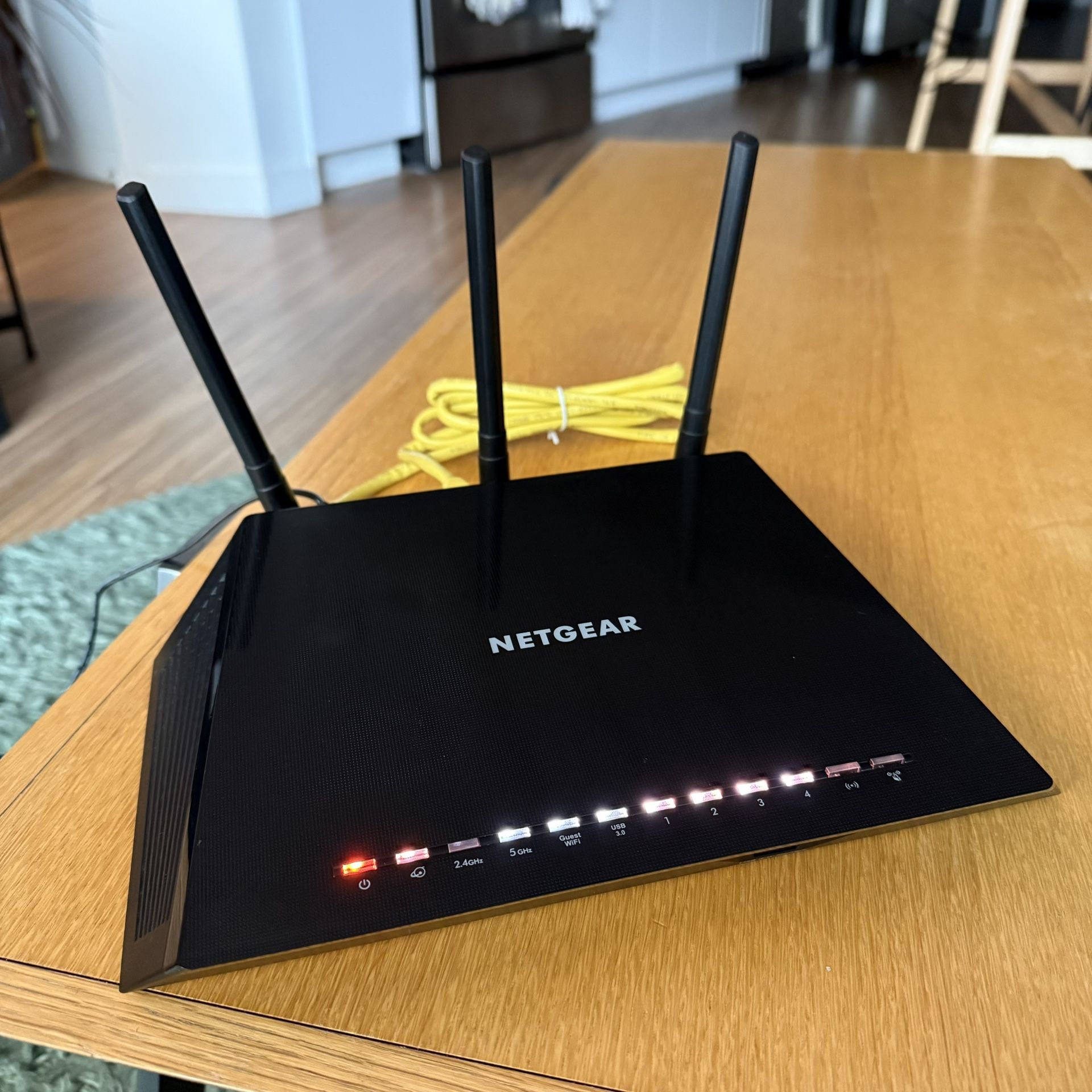 Nighthawk AC1750 Smart WiFi Dual Band Gigabit Router