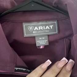 Authentic Women’s Ariat Jacket 