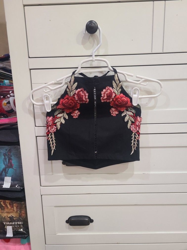 New. Black With Red Roses, Halter Crop Top.