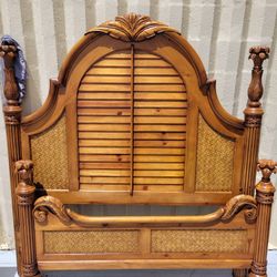 TOMMY BAHAMA BEDROOM SET😯😃Must Go Asap💯75%Off Retail🤯BUY NOW & SAVE🏃🏼‍♀️OBO BEAUTIFUL 