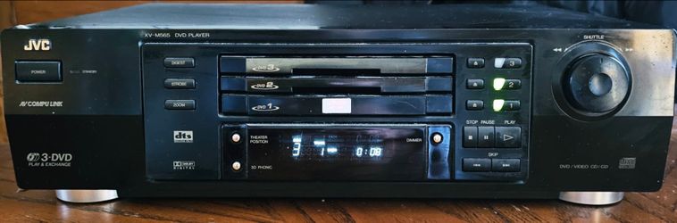 JVC XV-M565 DVD/CD 3 Drawer Changer With Optical Output