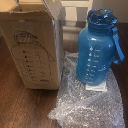 Brand New Half Gallon Water Bottle With Time Marker