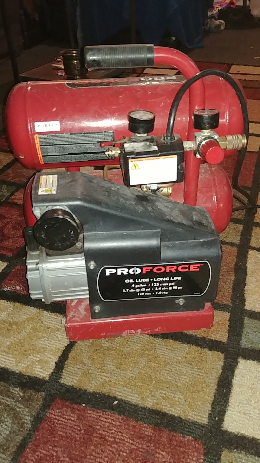 Air compressor