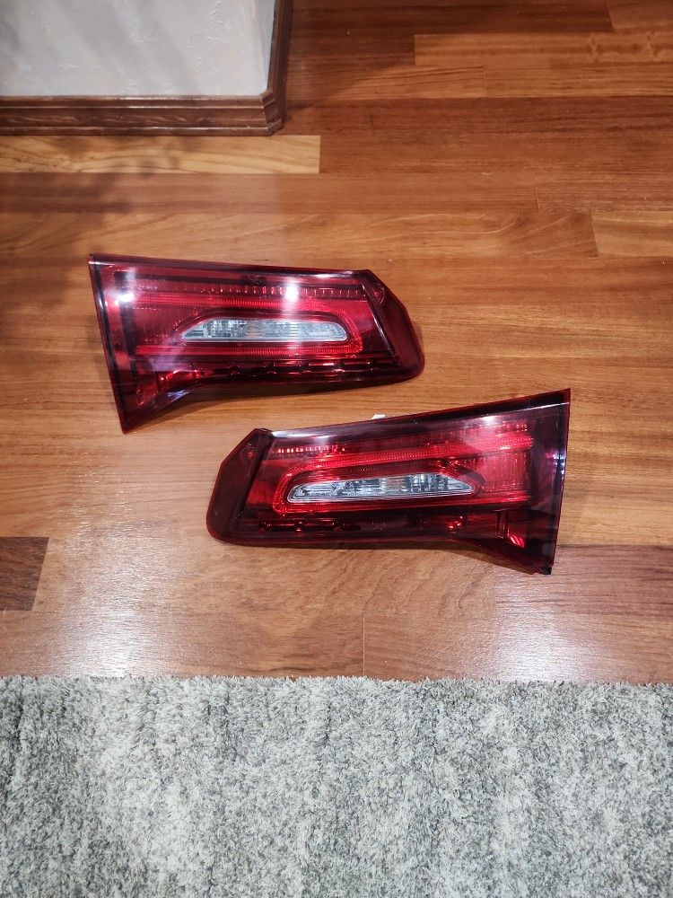2014-2020 Acura MDX LH Inner Tail Light LED OEM