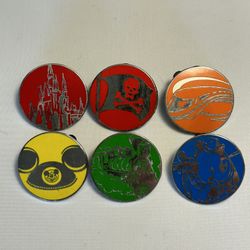 Disney Pins Set