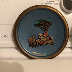 Metal vintage Plates From Israel Canbe Hung