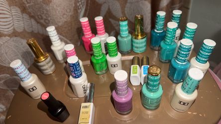 24 DND Gel Nail Polish Collection Lot
