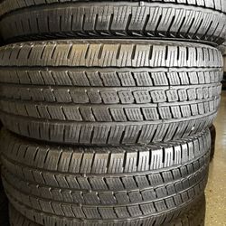 275-65-18  Kumho 