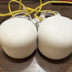 Google Nest Router and Mesh Point