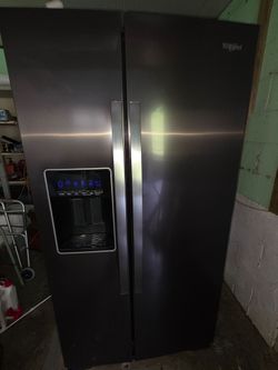 Counter depth Whirlpool fridge
