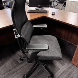 New - Phaser Executive High-Back Office Task Chair
