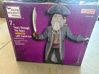 7 Foot Animated Pirate
