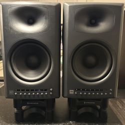 JBL LSR4328P Studio Monitors
