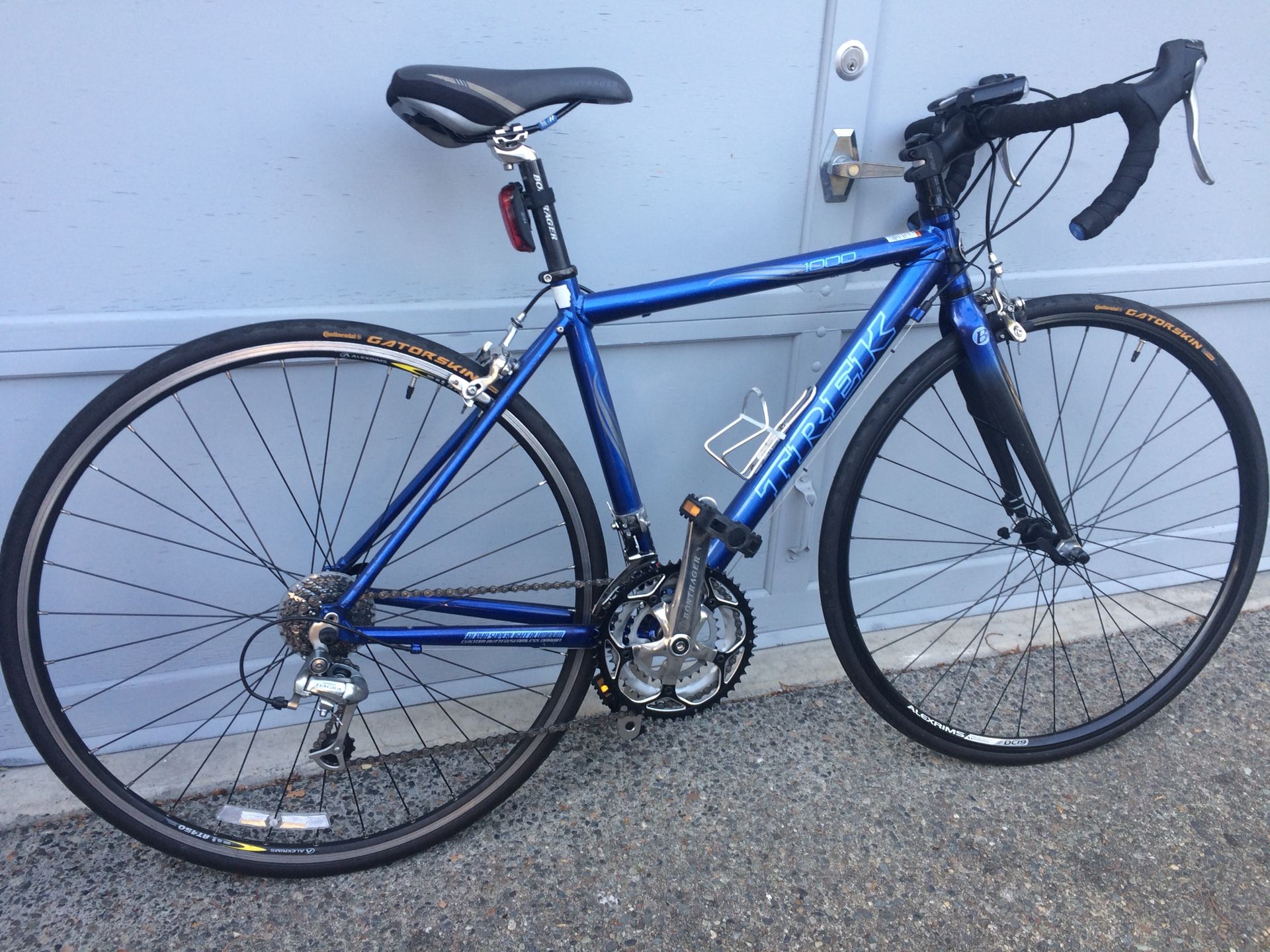 Trek 1000 WSD Road Bike for Sale in Federal Way WA OfferUp