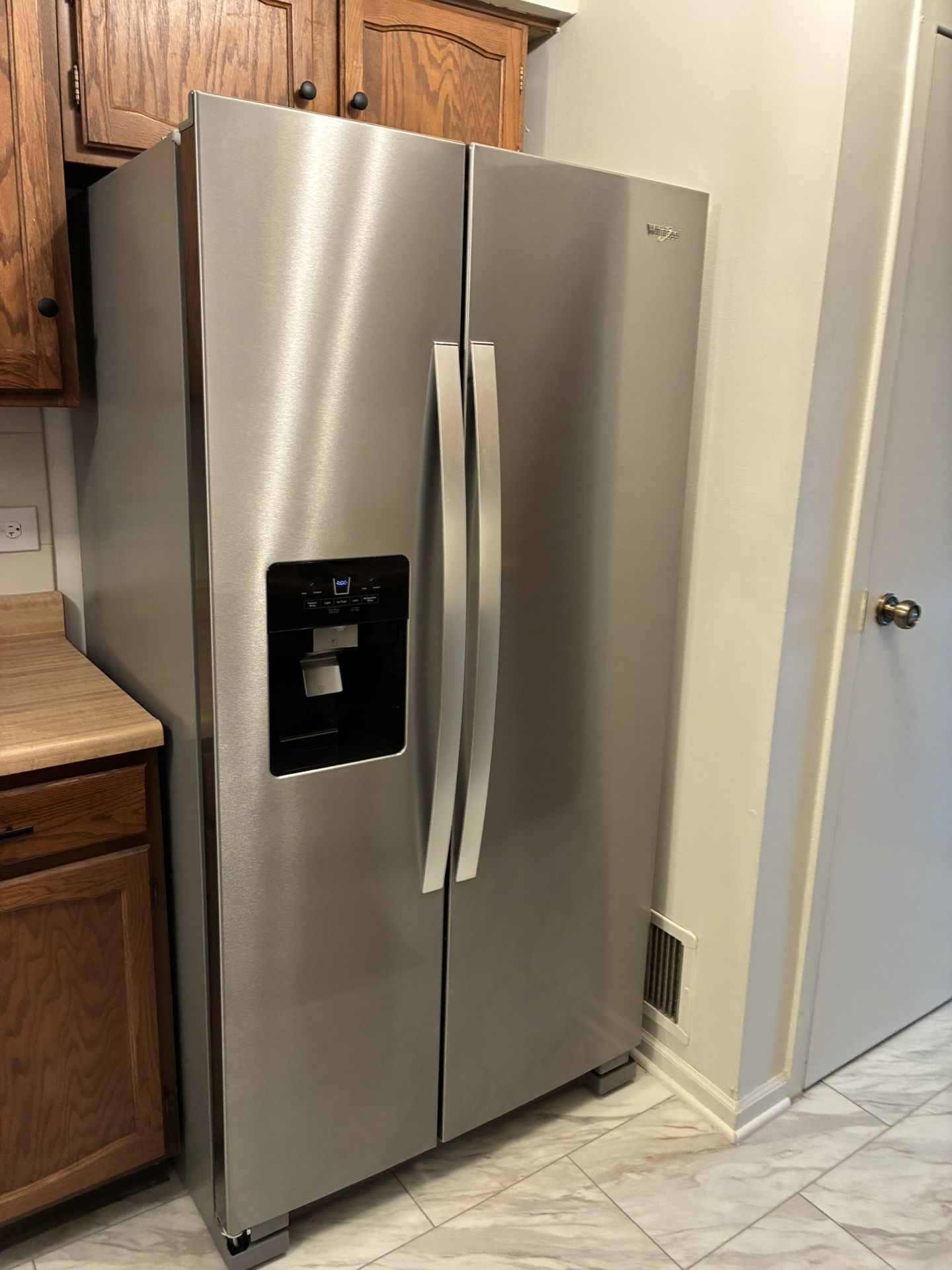 2025 Whirlpool Refrigerator , Stainless Steel