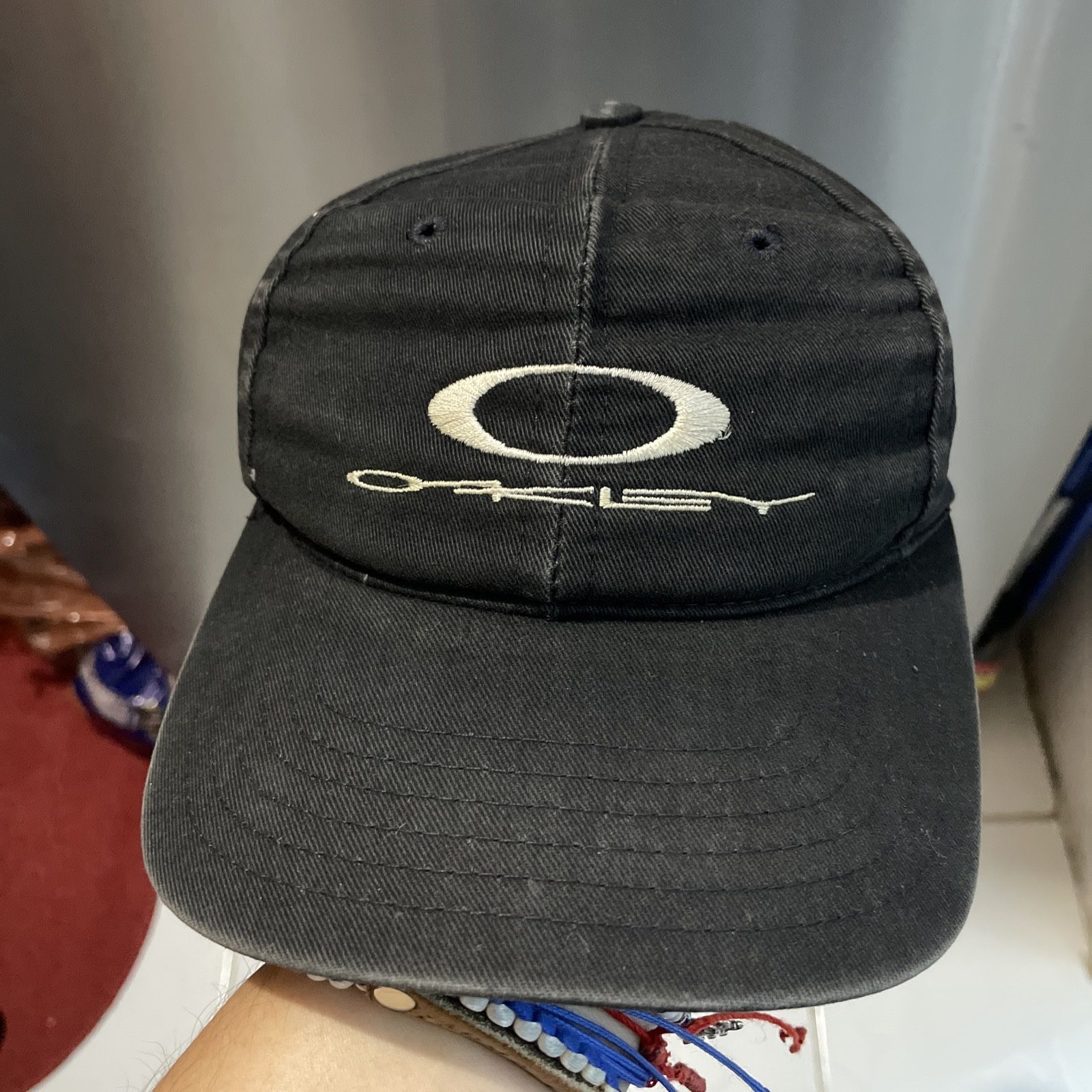 Vintage Oakley Hat Cap Men’s Black 1242 Snapback Made In USA