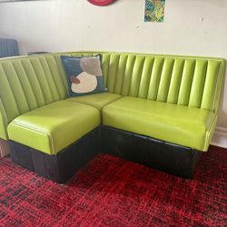One-of-a-Kind Vintage Dunhill-Style L-Shaped Booth – Green & Black