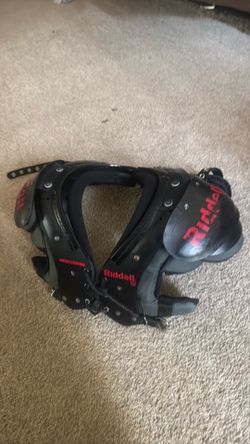 Ridell Shoulder Pads