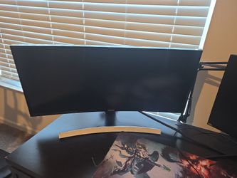 Samsung 34 inch Curved Gaming Monitor