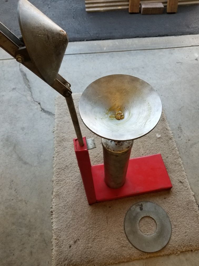 thumbnail image 2 of Rotation Handle Bearing Packer Tool - Easy Grease Injection For Wheel Bearings 2 of 14