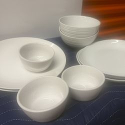 Plates & Bowls