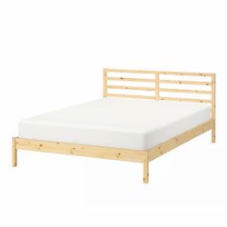 Queen Bed with Mattress