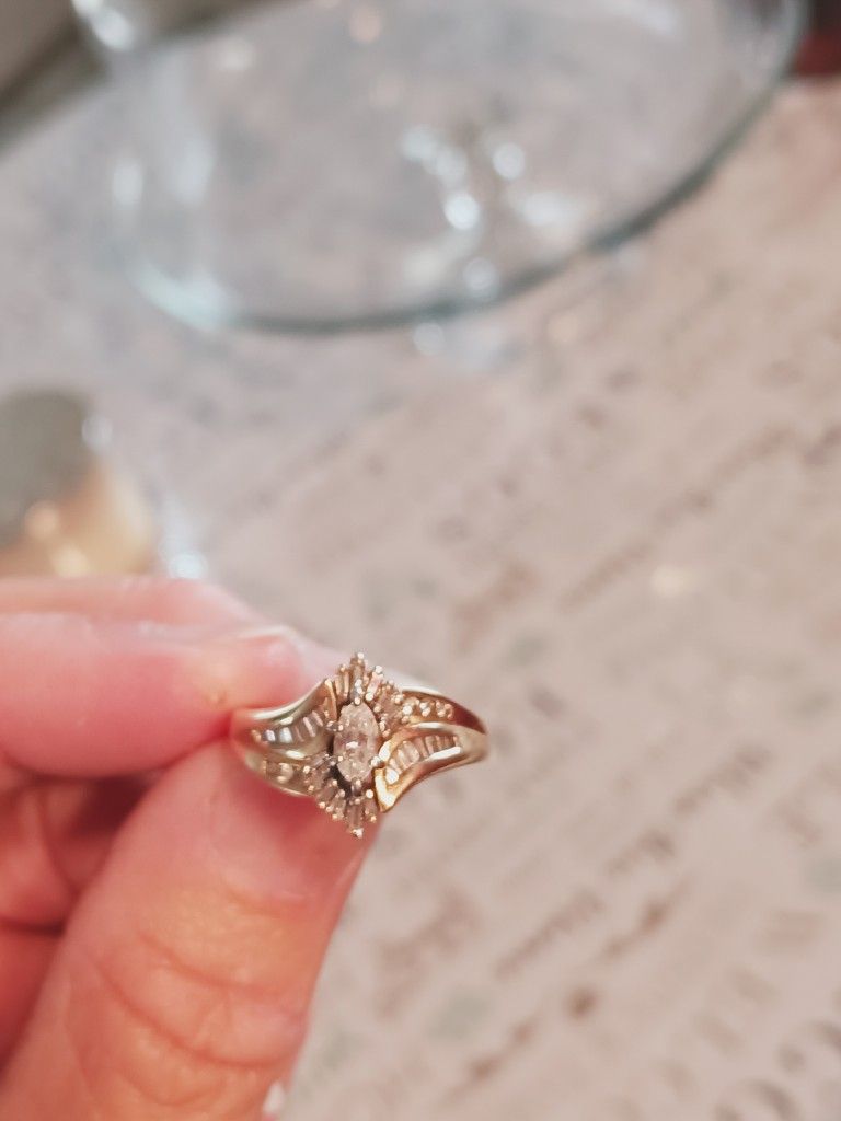 Beautiful Women's Wedding Ring