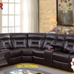 Recliner Sectional 