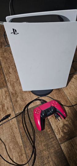 Like new Sony PlayStation 5 Console with paid games and controller