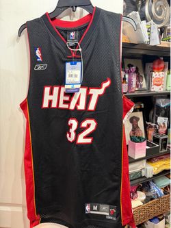 Bran new O’Neal jersey
