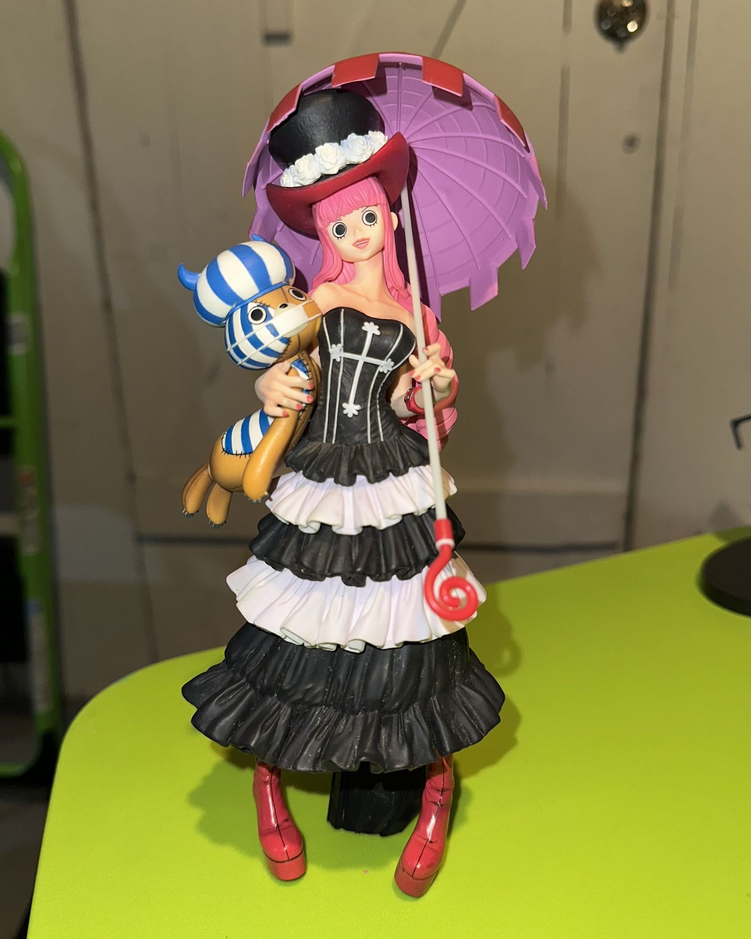 Perona One Piece Figure