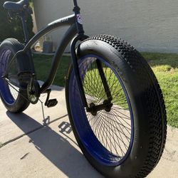 FAT Tire Bike Duke 4.0 by Colby Cruiser New condition 