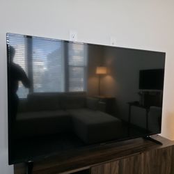 Insignia 58" UHD Smart Fire TV