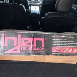 Jeep srt injen  air intake