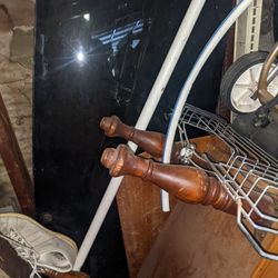  07 Dodge Caravan Back Glass