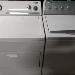 Whirlpool Set Washer And Gas Dryer They Both Work Great