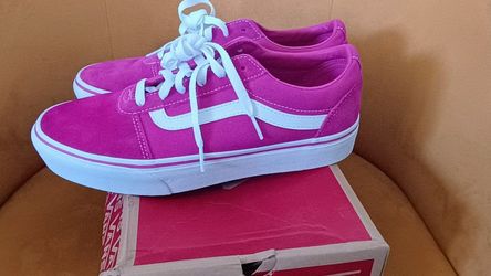 NEW VANS OFF THE WALL SUEDE & CANVAS MAGENTA/WHITE SKATE SHOES Size.10.5W. see our other great art antiques jewelry watches sports fishing lures comic
