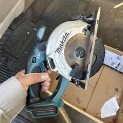 Makita 18v  brushless saw tool only