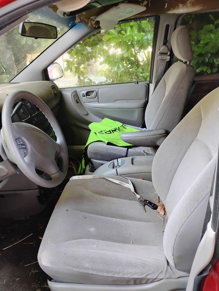 2002 Dodge Grand Caravan